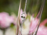    Swarovski "".  002.