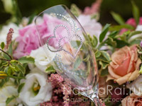    Swarovski "".  002.