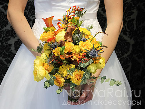 Букет невесты из розы, каллы и орнитогалума