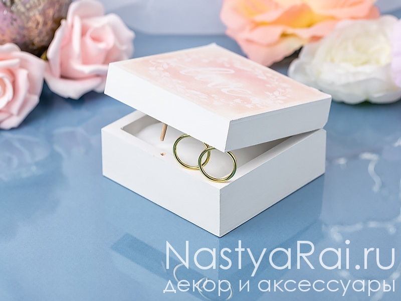 Фото. Шкатулка для свадебных колец "Розовая акварель".