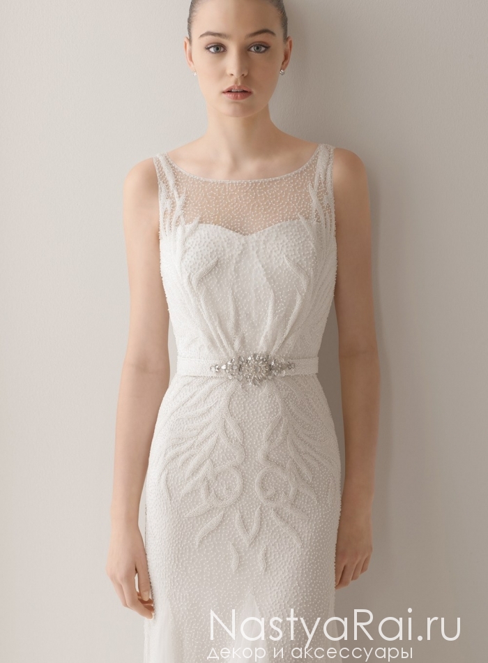 Фото. Свадебное платье с жемчугом ROSA CLARA 8K02.