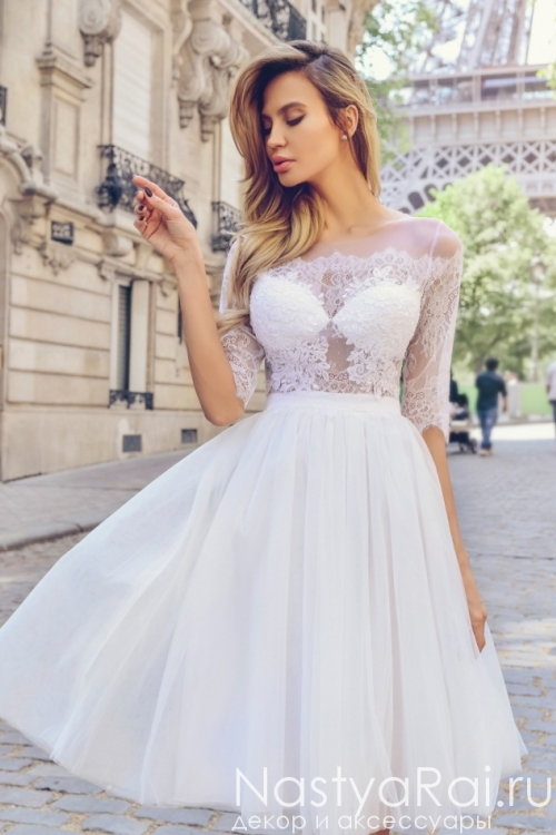 Купить свадебное платье с кружевом в СПб!
