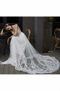   c     RIKI DALAL RD-212.  002.