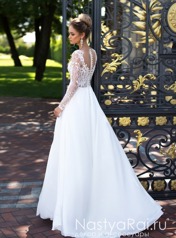 Фото. Атласное свадебное платье с кружевом ZIT004.