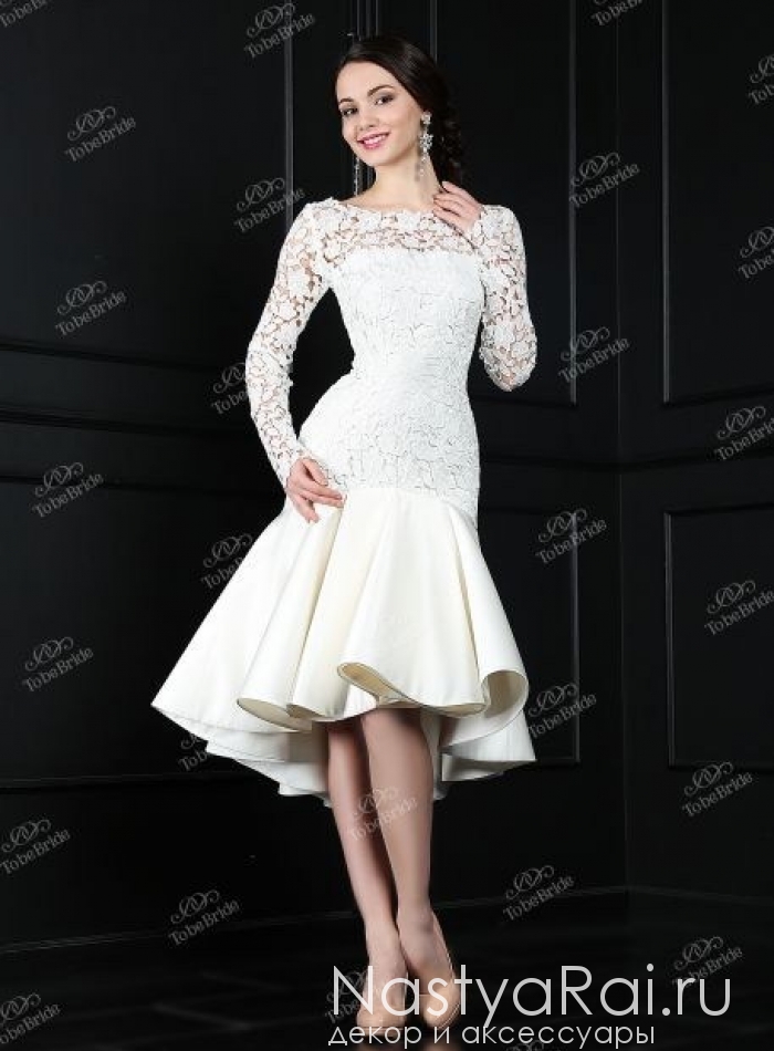 Фото. Короткое свадебное платье с юбкой переменной длины TB068.