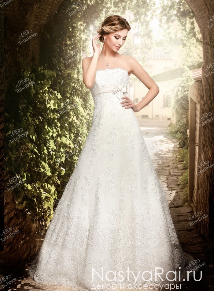 Фото. Длинное свадебное платье А-силуэта из кружева PP015.
