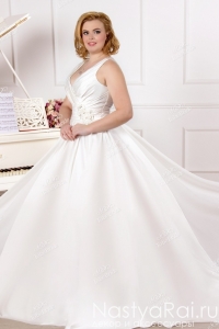Элегантное пышное свадебное платье MJ168. Фото 000.