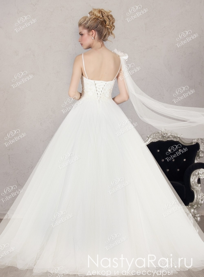 Фото. Свадебное платье с цветком NS003.