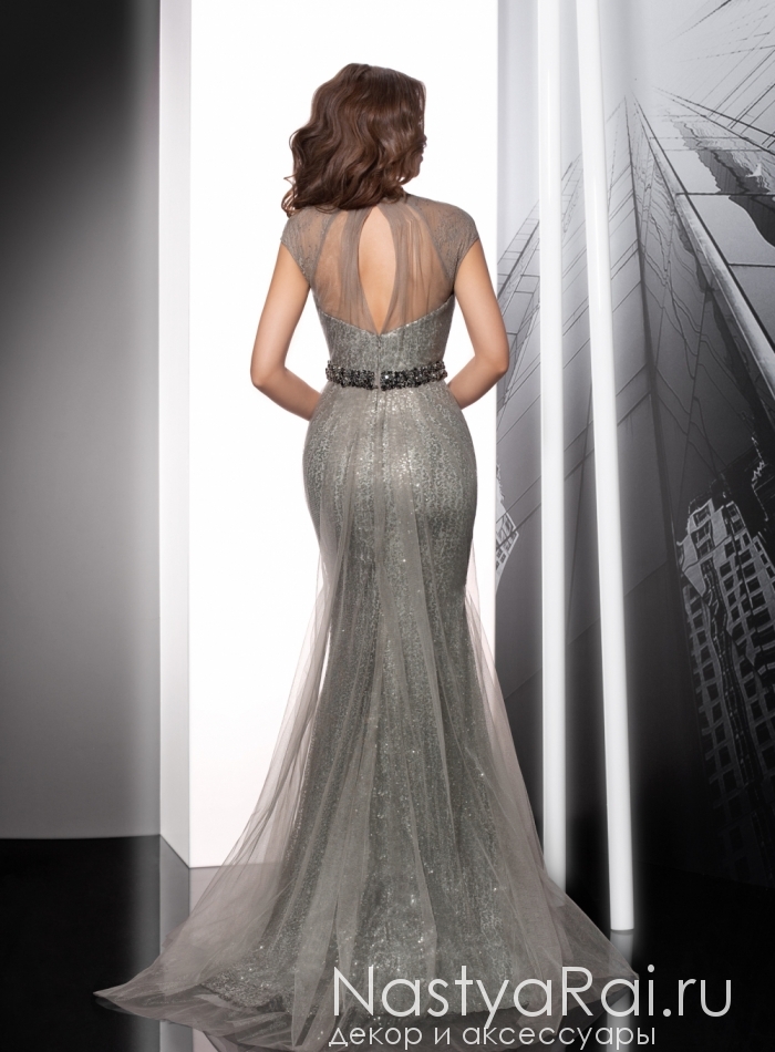 Фото. Серебристое вечернее платье в пол с пайетками MC070BXL.