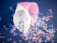 Свадебное конфетти сердца разноцветные. Фото 000.